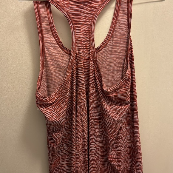 Athleta tank size large NWOT - Picture 3 of 3